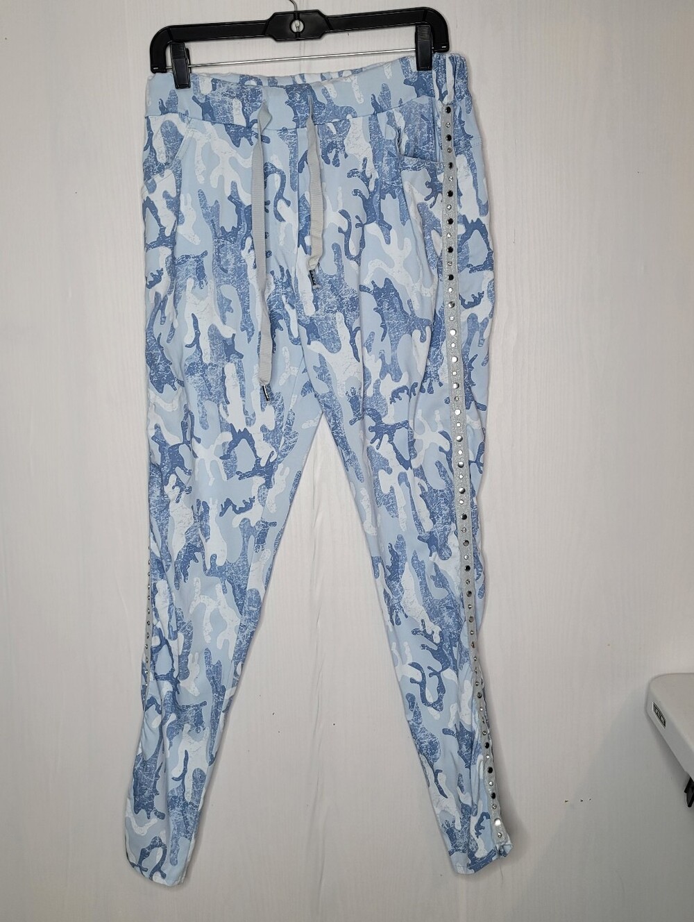 Venti6 Women's pants Size M White/Blue Camo Joggers Elastic Waist Drawstring - Picture 3 of 11